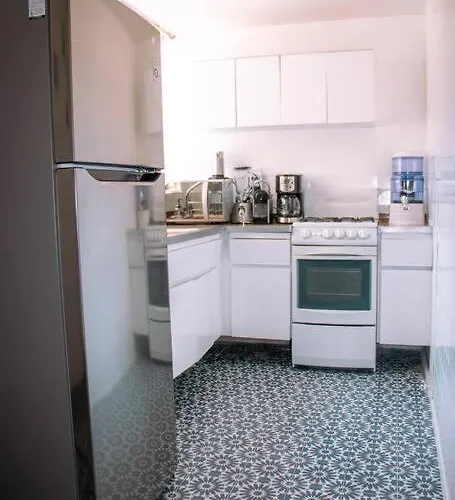 Apartamento Delightful 4br Cozy Heart Of Artist District *