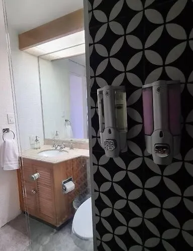 Apartamento Delightful 4br Cozy Heart Of Artist District *