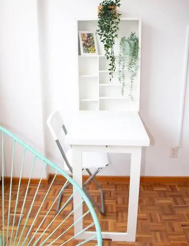 Delightful 4br Cozy Heart Of Artist District Apartamento